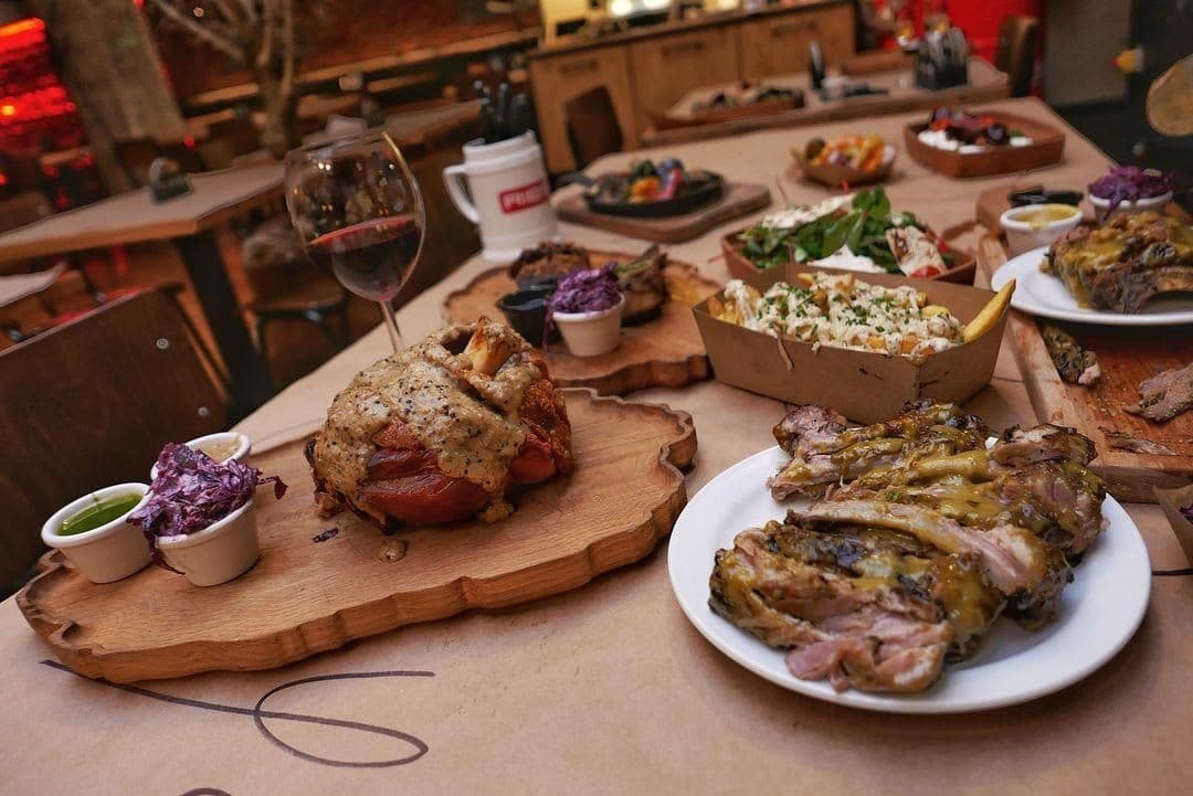 Restaurant de viande - The RIBS