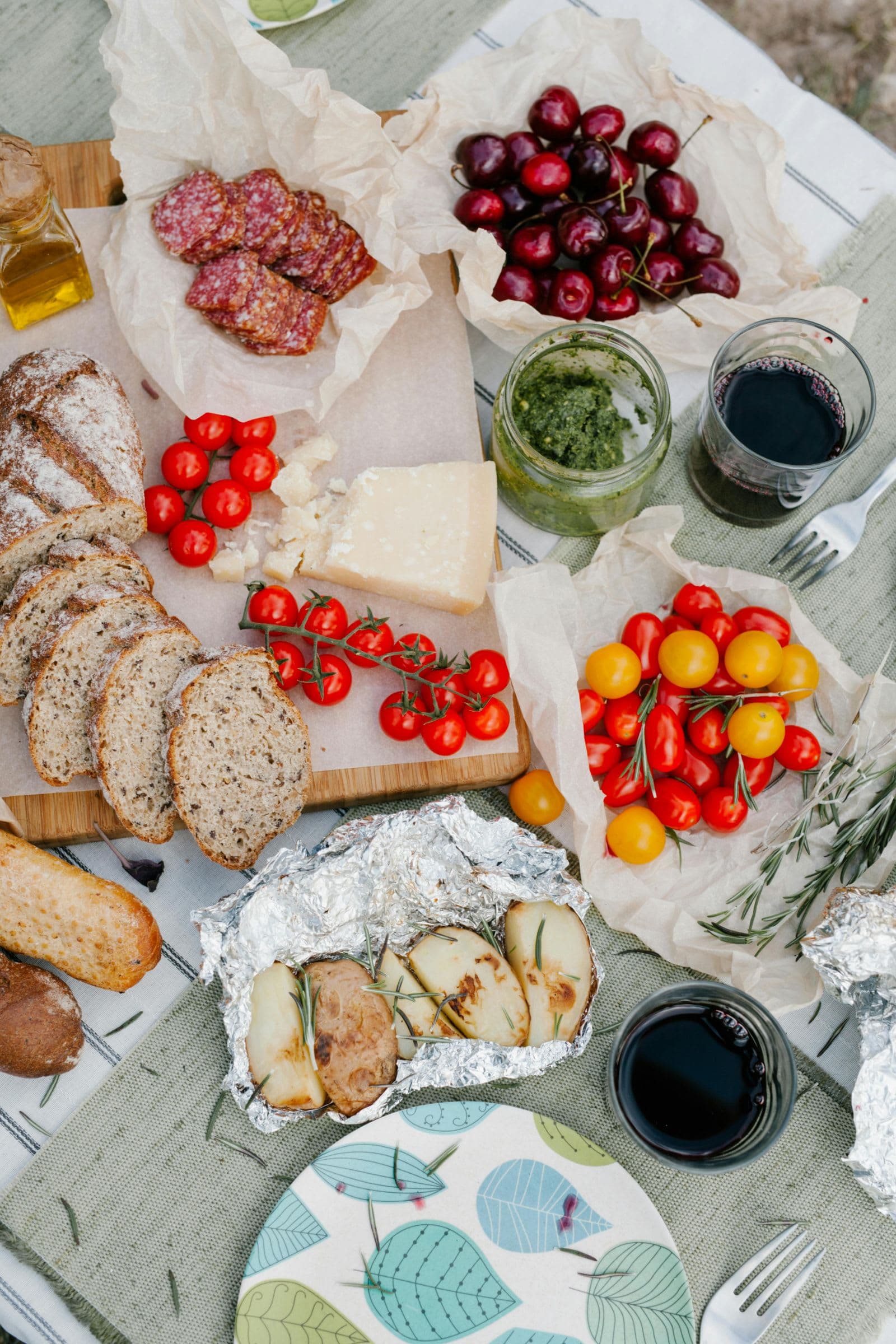 Tapas & Wine